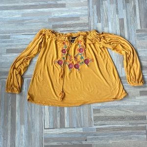 Rue 21 honey gold boho top MD